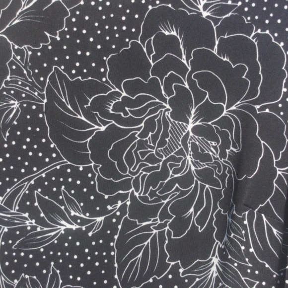 Taylor for Pea in a Pod maternity dress size small Floral Black Midi Dress s LBD - Picture 7 of 10